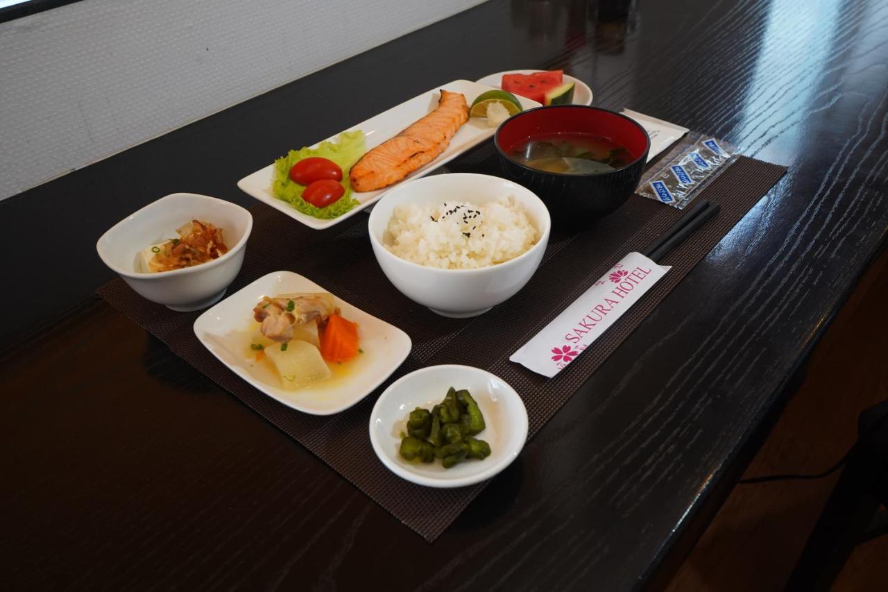Sakura Hotel 2 Hanoï Extérieur photo